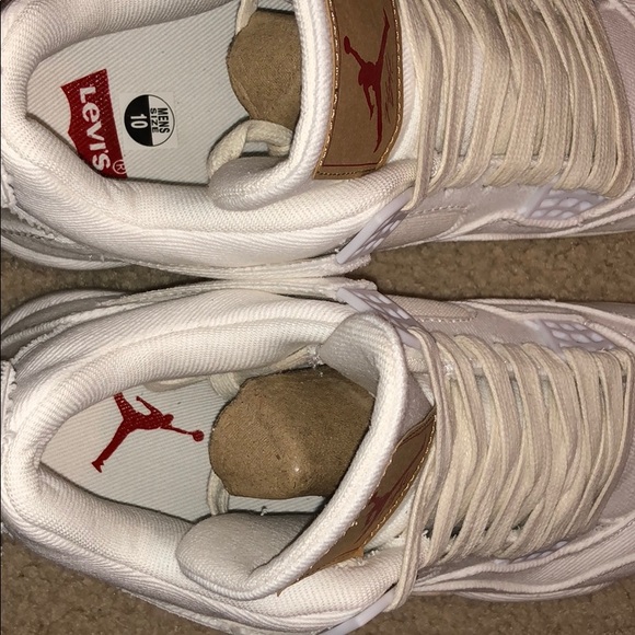Authentic Levi’s Air Jordan Retro 4 white Levi - Picture 6 of 8
